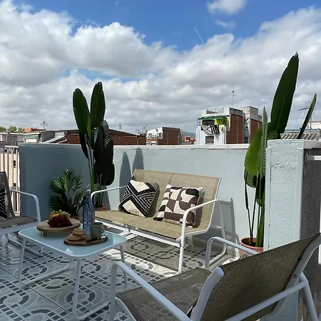 Apartment Atico A 15 Min En Tren Del Centro